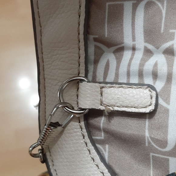 JLO Jennifer Lopez Purse. - Picture 5 of 8